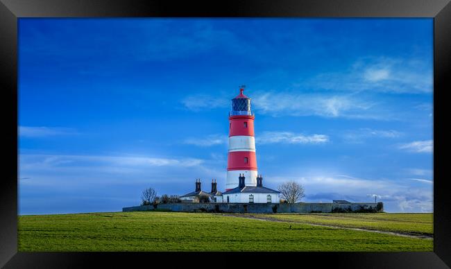 Happisburgh Lighthouse on a beautiful spring day. Framed Print by Bill Allsopp