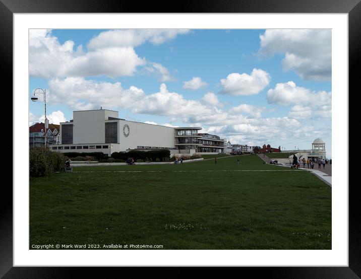 The De La Warr Pavilion of Bexhill. Framed Mounted Print by Mark Ward