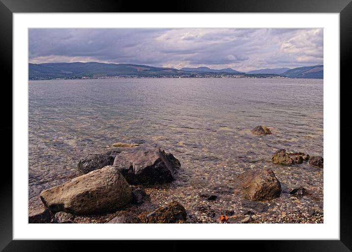 Rocky beach in Inverclyde and Dunoon Framed Mounted Print by Allan Durward Photography