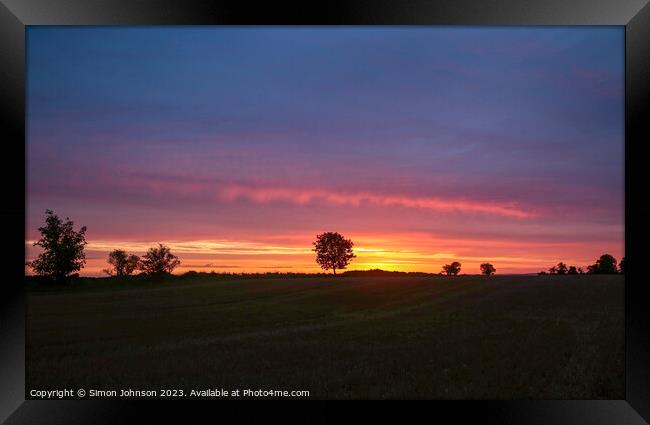 Cotswold sunrise Framed Print by Simon Johnson