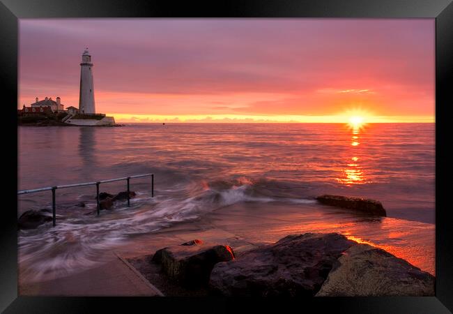 St Marys Lighthouse, Whitley Bay Sunrise Framed Print by Tim Hill