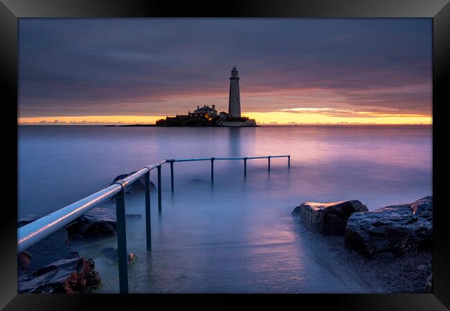St Marys Lighthouse Sunrise Framed Print by Steve Smith