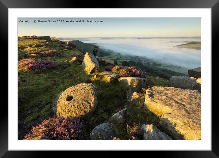 Misty mornings at Curbar Edge, Peak District, Derb Framed Mounted Print by Steven Nokes