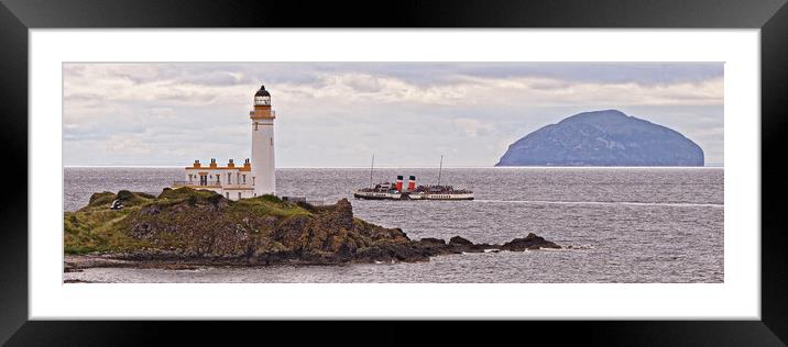 Iconic paddle steamer Waverley passing Turnberry l Framed Mounted Print by Allan Durward Photography