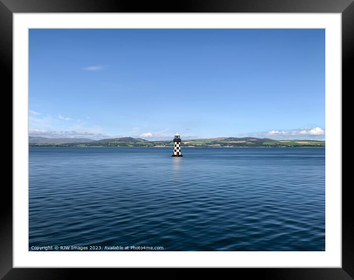 Guiding Light on the River Clyde Framed Mounted Print by RJW Images
