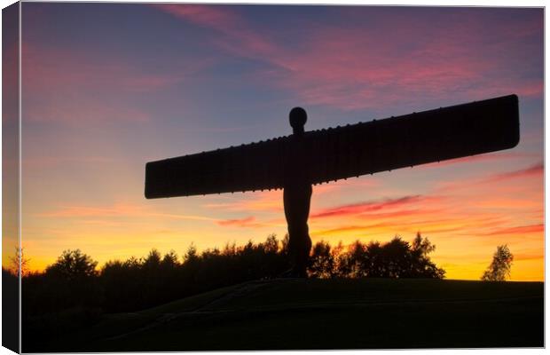 Fiery Sunset at the Angel of the North Canvas Print by Rob Cole