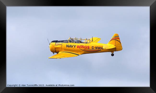 Havard Navy Wings Framed Print by Alan Tunnicliffe