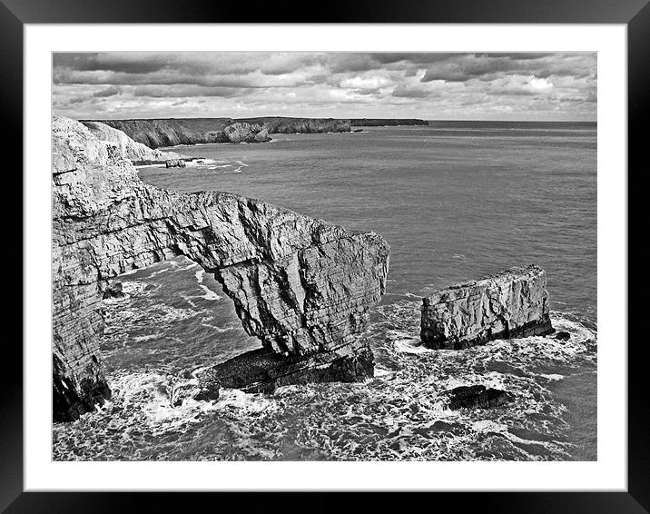 The Green Bridge of Wales.B+W. Framed Mounted Print by paulette hurley