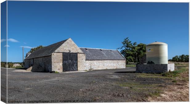 Picturesque Crosslots Farm, Duffus Canvas Print by Tom McPherson