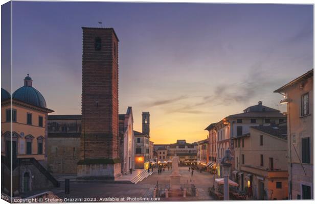 Pietrasanta old town at sunset, Tuscany, Italy Canvas Print by Stefano Orazzini