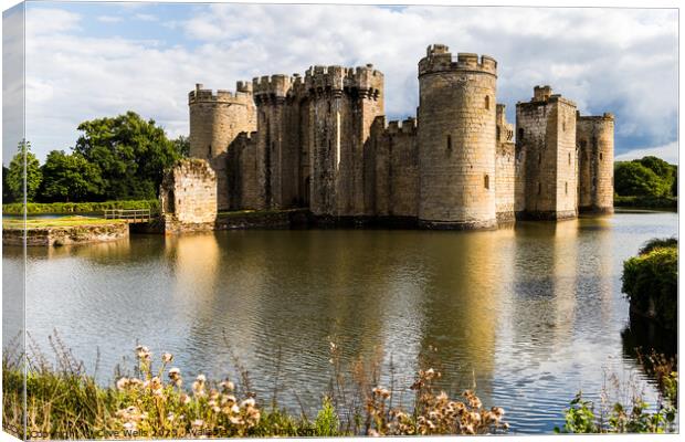 Bodiam Castle with moat Canvas Print by Clive Wells