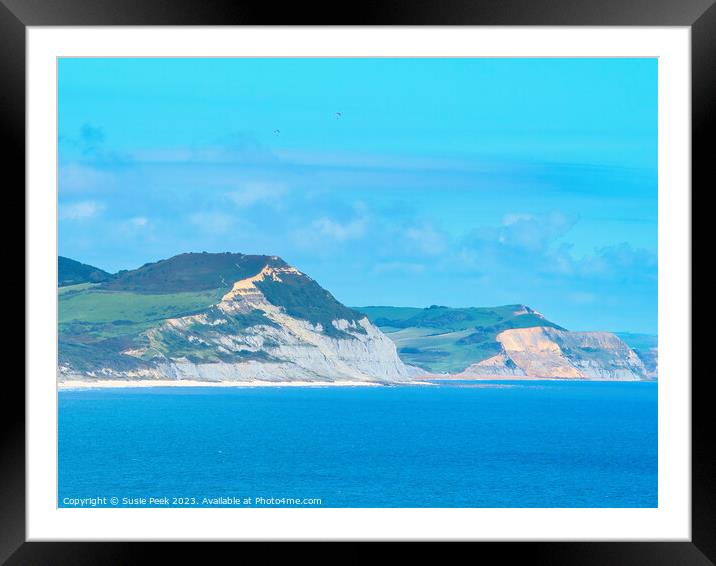 Jurassic Coastline on a Clear Summer Afternoon Framed Mounted Print by Susie Peek