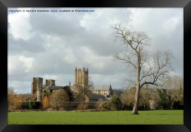 Wells Cathedral Framed Print by Richard Wareham