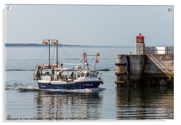 Titan of Hopeman: The INS104 Moray Lass Acrylic by Tom McPherson