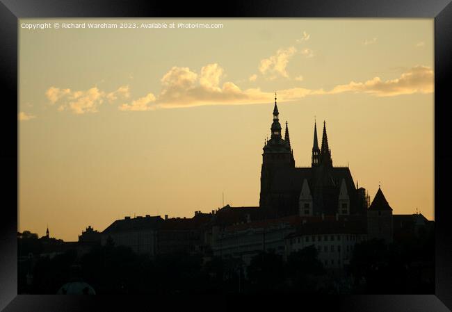 Prague Castle at dusk. Framed Print by Richard Wareham