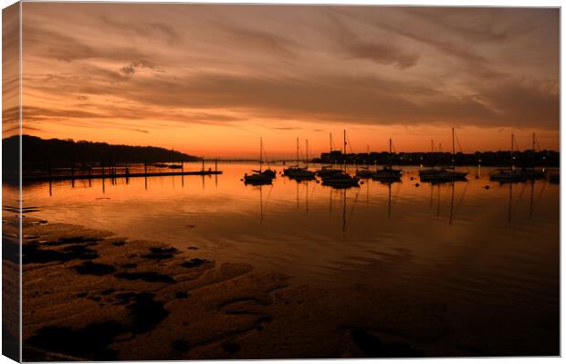 Sunrise at Upnor Canvas Print by Rob Lucas