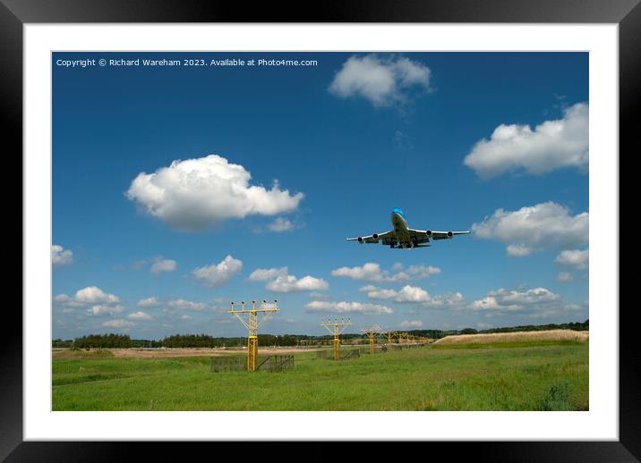KLM Boeing 747 landing Framed Mounted Print by Richard Wareham