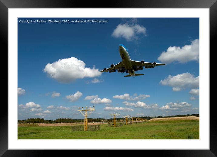 KLM Boeing 747 landing Framed Mounted Print by Richard Wareham