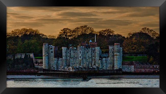 Upnor Castle Kent Sunset Framed Print by Dawn O'Connor