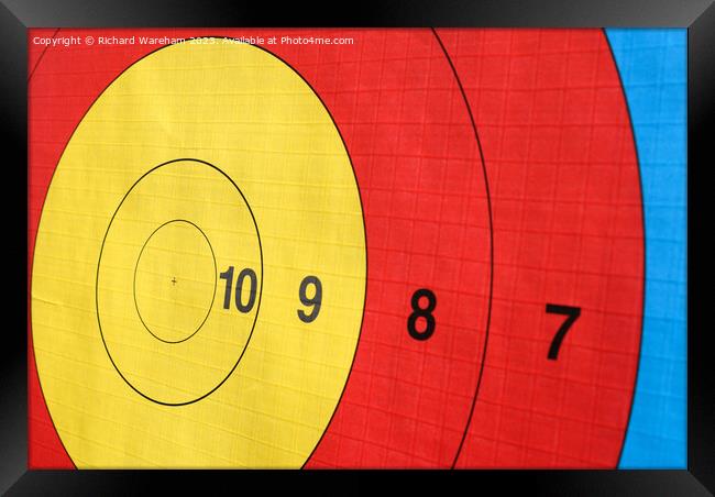 Archery target for recurve Framed Print by Richard Wareham