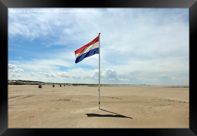 Summer in Holland - A day at the beach Framed Print by Richard Wareham