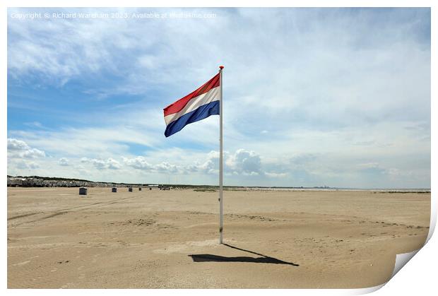 Summer in Holland - A day at the beach Print by Richard Wareham