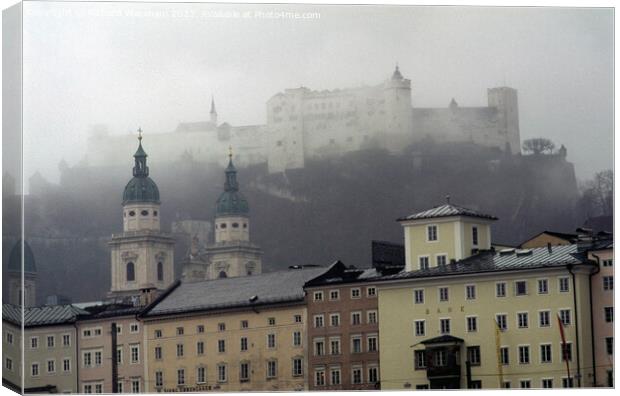  Festung Hohensalzburg Salzburg Canvas Print by Richard Wareham
