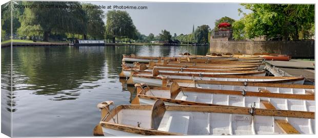 Rowing boats for hire Stratford-upon-Avon Canvas Print by Cliff Kinch