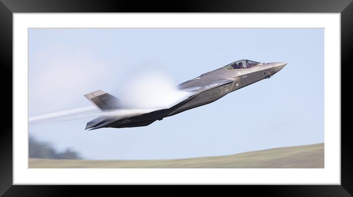 F35 generating fluff Framed Mounted Print by Rory Trappe