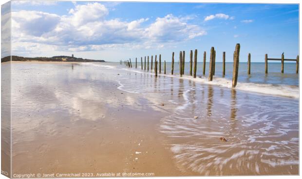 Turning Tides at Happisburgh Beach Canvas Print by Janet Carmichael