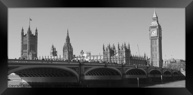 Westminster and Big Ben  Framed Print by Les Schofield