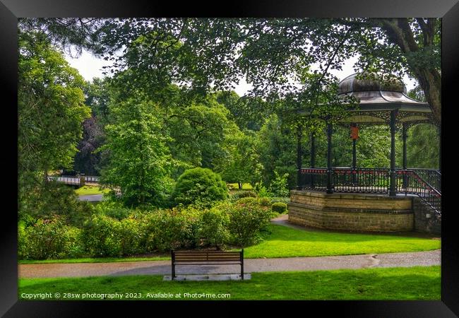 By the Bandstand. Framed Print by 28sw photography