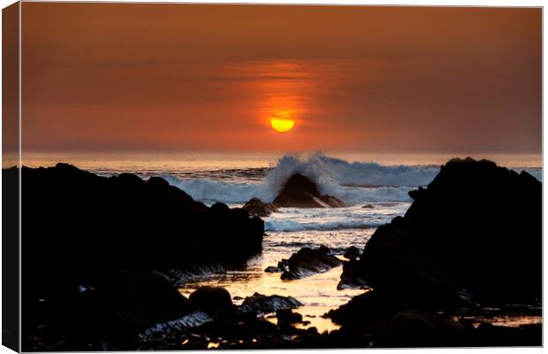 WIdemouth Sunset Cornwall. Canvas Print by Maggie McCall