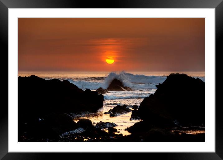 WIdemouth Sunset Cornwall. Framed Mounted Print by Maggie McCall