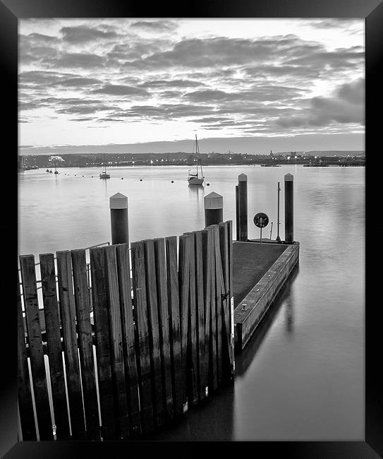 River Medway Landing Stage Framed Print by Dawn O'Connor