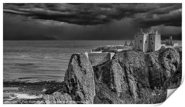 Dunnotter Castle, Scotland (Mono) Print by Tom McPherson