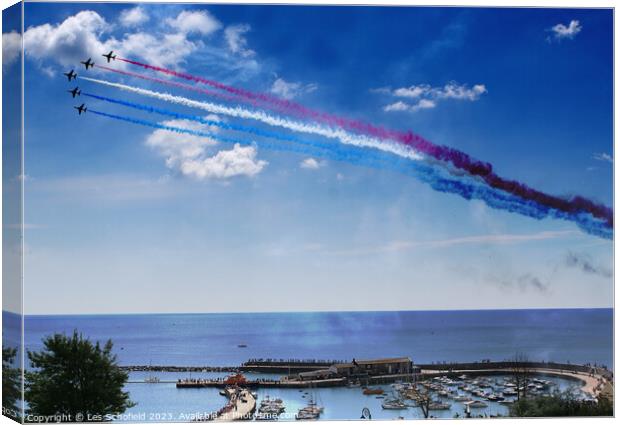 Red Arrows Display at Lyme Regis  Canvas Print by Les Schofield