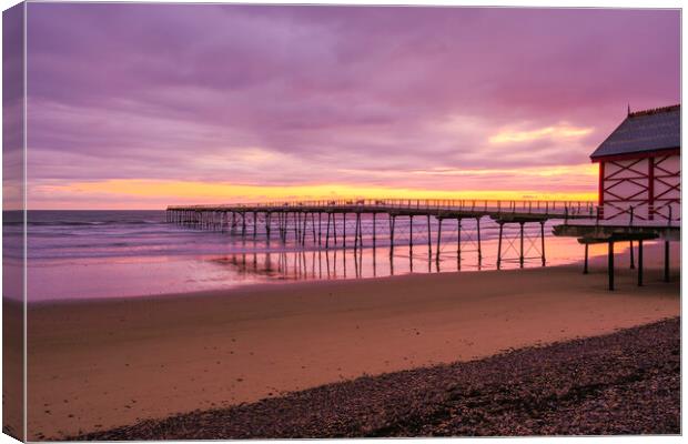 Saltburn beach and pier at Sunrise Canvas Print by Tim Hill