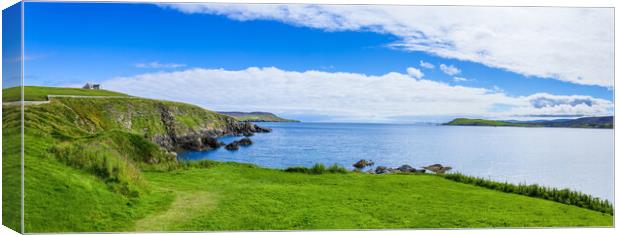Scotland Shetland scenery in England with cliffs, ocean views and green pastures Canvas Print by Elijah Lovkoff