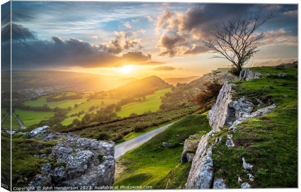 Llangollen panorama drive Canvas Print by John Henderson