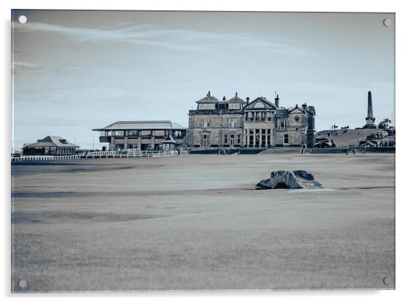 St Andrews 18th Hole & Clubhouse Acrylic by Duncan Loraine