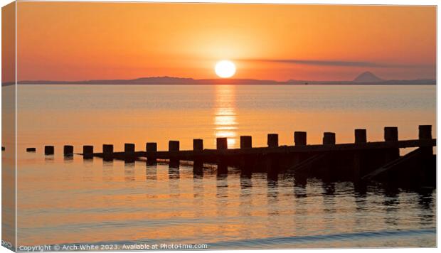 Portobello, sunrise, Firth of Forth Edinburgh, Sco Canvas Print by Arch White