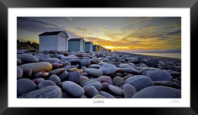 Sunset beach beach huts Framed Print by JC studios LRPS ARPS