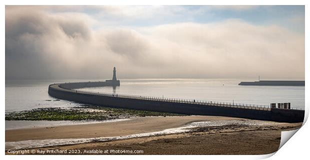 Early Morning Fret at Roker Print by Ray Pritchard