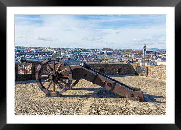 Derry/Londonderry city walls and cannon Framed Mounted Print by jim Hamilton