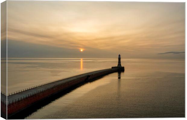 Roker Pier At Sunrise Canvas Print by Steve Smith