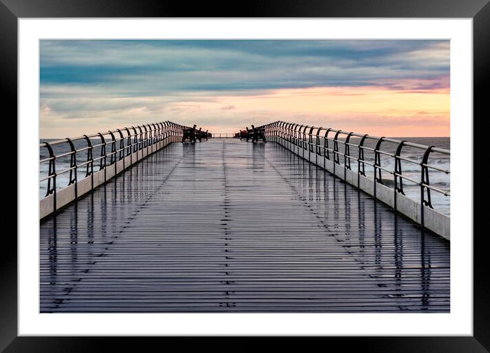 Saltburn by the Sea Pier Framed Mounted Print by Steve Smith