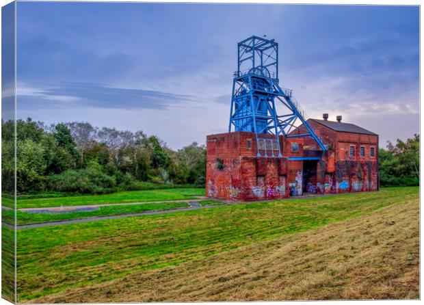 Barnsley Main Collery Canvas Print by Steve Smith