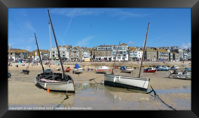 St Ives  Framed Print by Les Schofield