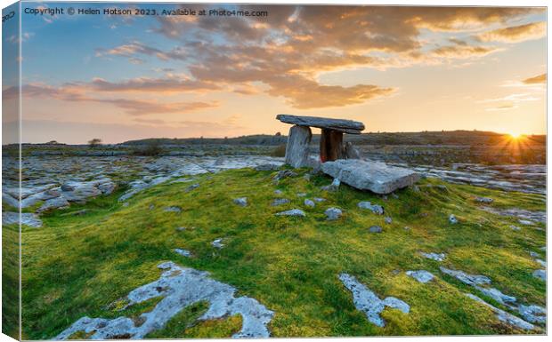 Stunning sunrise over the Poulnabrone dolmen Canvas Print by Helen Hotson
